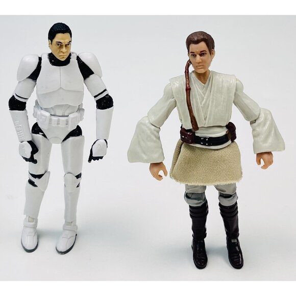 2009 & 2011 Hasbro Star Wars 3.75" Action Figures OBI WAN KENOBI & STORMTROOPER - Picture 1 of 3